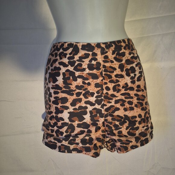 Animal Pring ladies' shorts. Lined. In size 4XL   (38" waist) - Picture 7 of 8